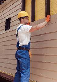 Siding Removal and Disposal in Schaumburg, IL